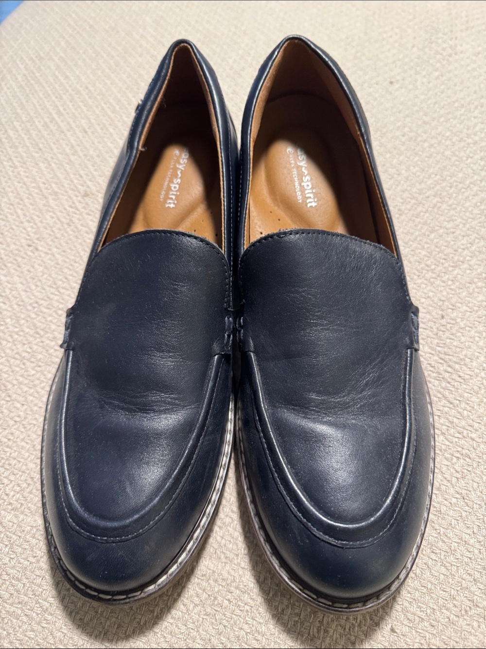 📌12M Easy Spirit Navy Leather Slip-On Loafers